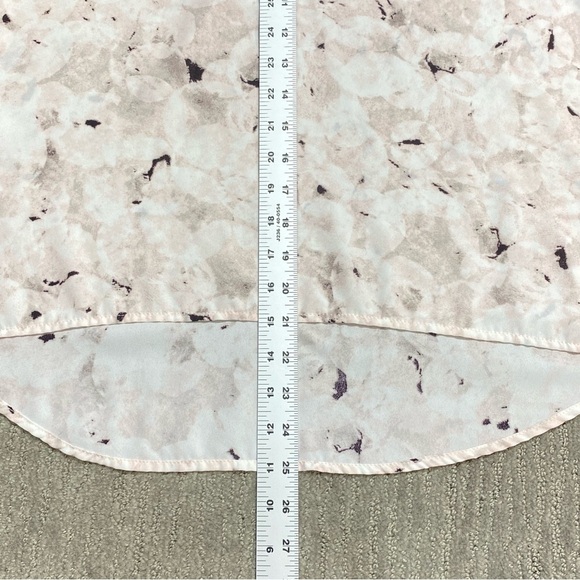 Cynthia Rowley Blouse Women XS Pink Abstract Floral V-Neck Hi Low Hem 3/4 Sleeve - Picture 10 of 11